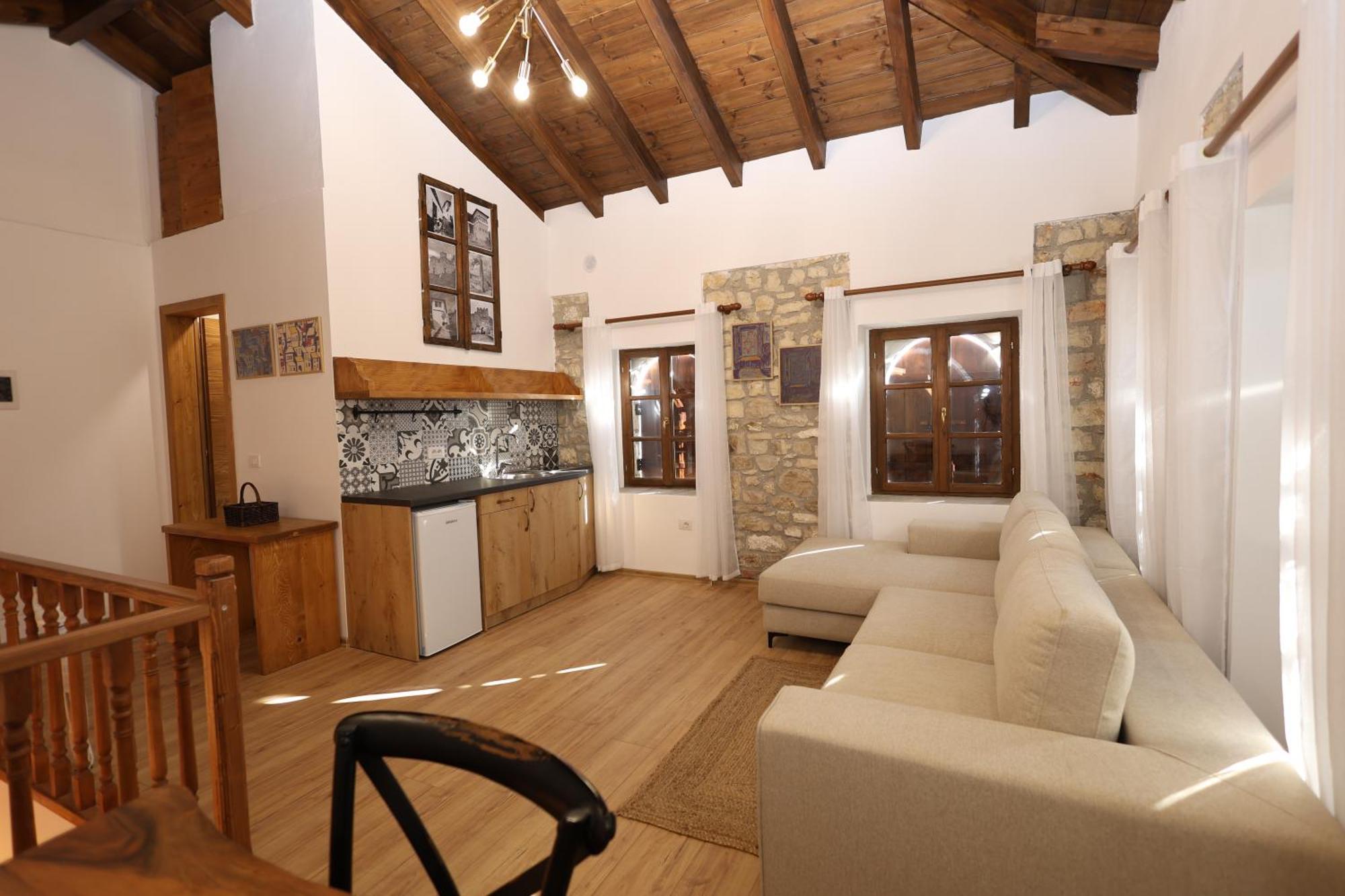 Hera Guest Haus Appartement *