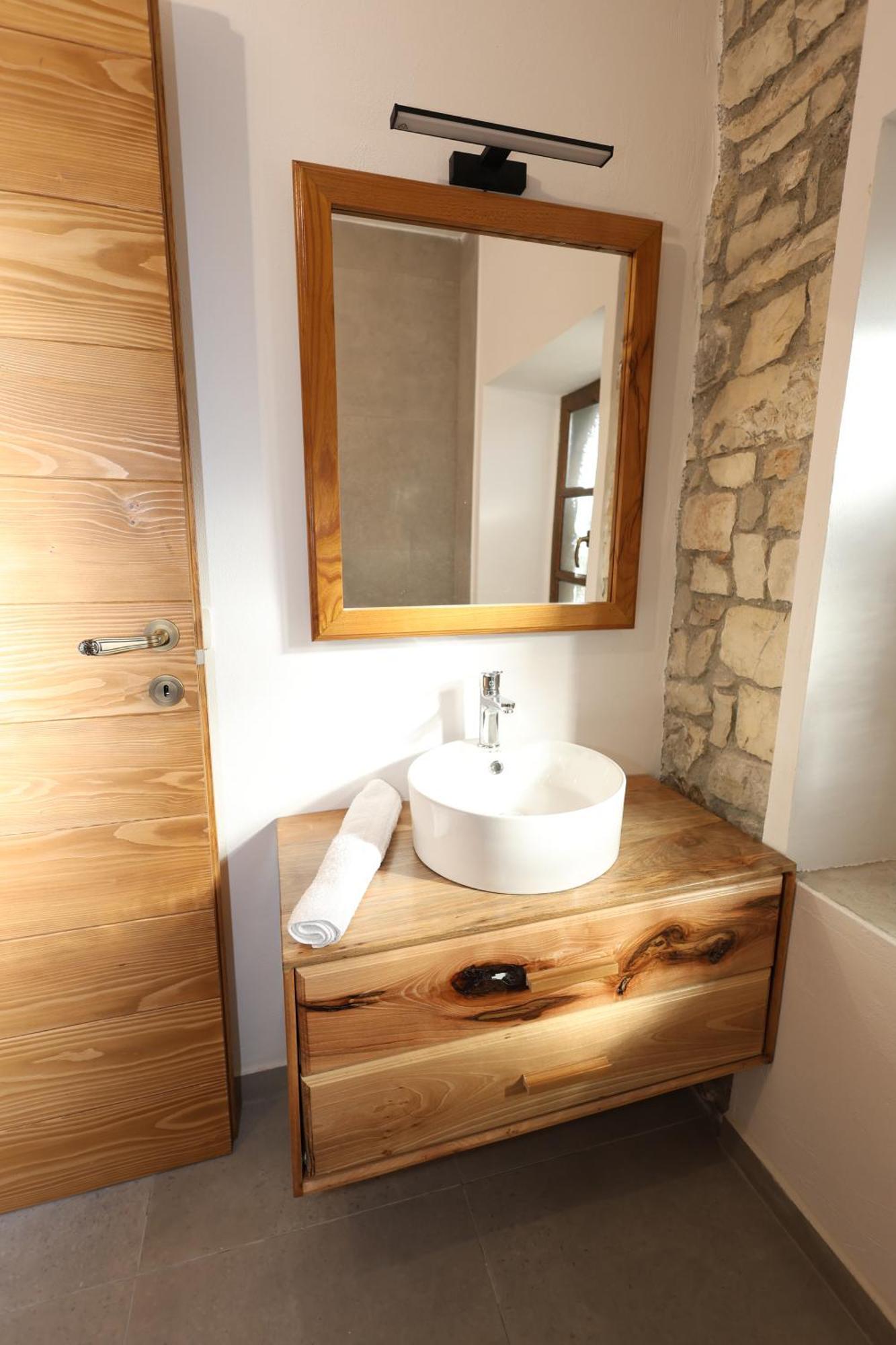 Hera Guest Haus *
